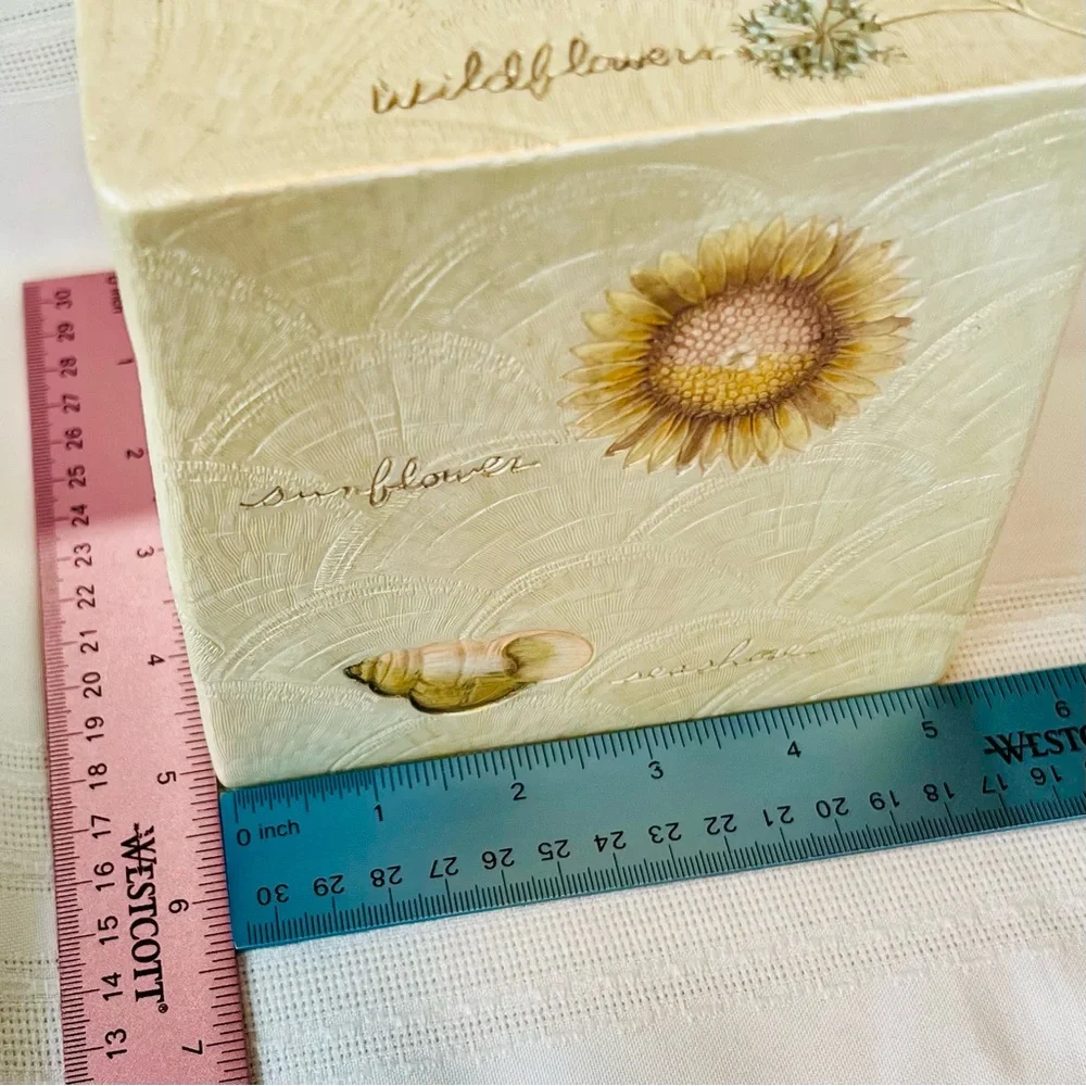Tissue Box‎ Cover Charter Club Home Cape May Collection Seashell Sunflower VTG